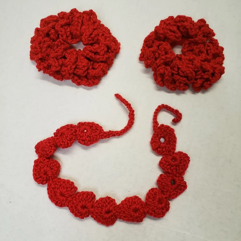 Woman's Handmade Crochet 2 Scrunchies and Beaded Headband Red New